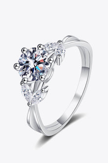  Come With Me 1 Carat Moissanite Ring