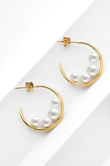  Can't Stop Your Shine Pearl C-Hoop Earrings