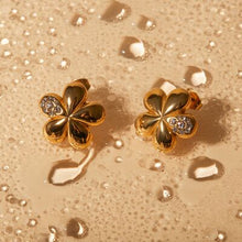  Inlaid Zircon Stainless Steel Flower Earrings