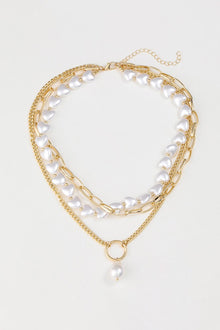  Three-Layered Pearl Necklace